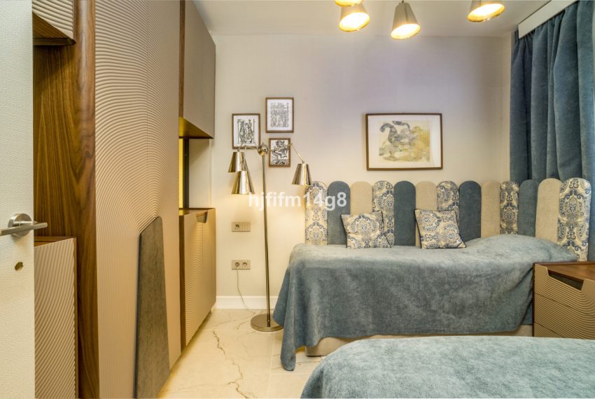 R4958410-Apartment-For-Sale-Nueva-Andalucia-Ground-Floor-3-Beds-120-Built-16