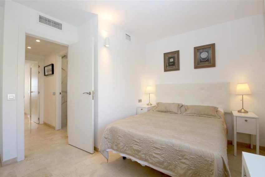 R4958965-Apartment-For-Sale-Estepona-Penthouse-2-Beds-102-Built-3