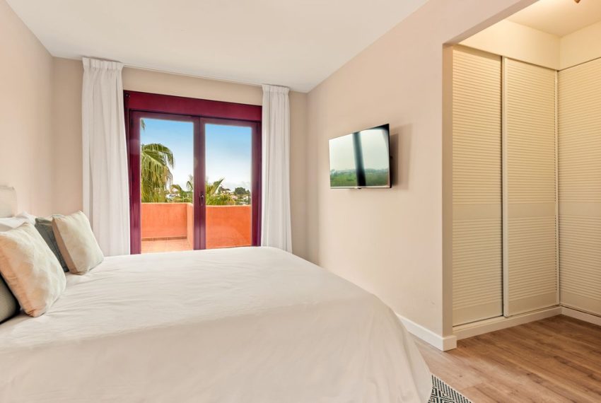 R4961470-Apartment-For-Sale-Benahavis-Penthouse-Duplex-3-Beds-131-Built-10