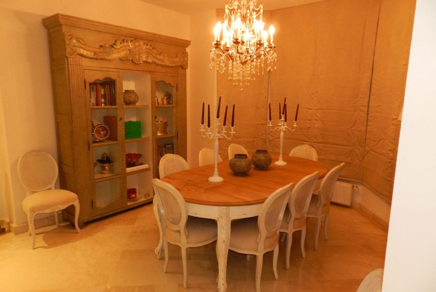 R4963945-Villa-For-Sale-Puerto-Banus-Detached-4-Beds-404-Built-11
