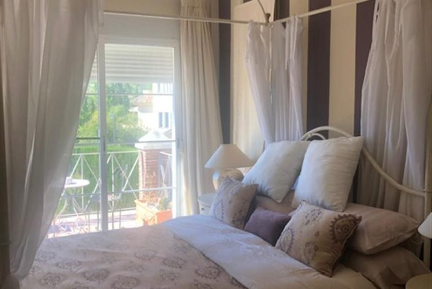R4963945-Villa-For-Sale-Puerto-Banus-Detached-4-Beds-404-Built-17