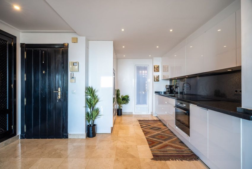 R4966075-Apartment-For-Sale-La-Mairena-Penthouse-Duplex-3-Beds-251-Built-8