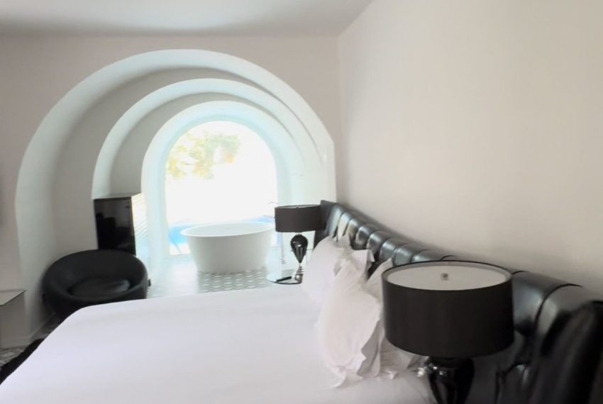 R4966117-Townhouse-For-Sale-Marbella-Terraced-5-Beds-188-Built-3