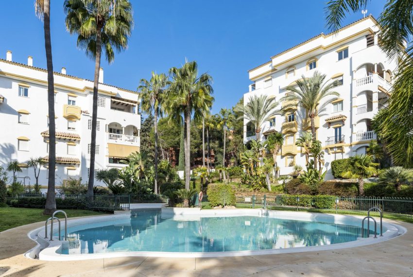 R4966849-Apartment-For-Sale-Marbella-Ground-Floor-2-Beds-100-Built