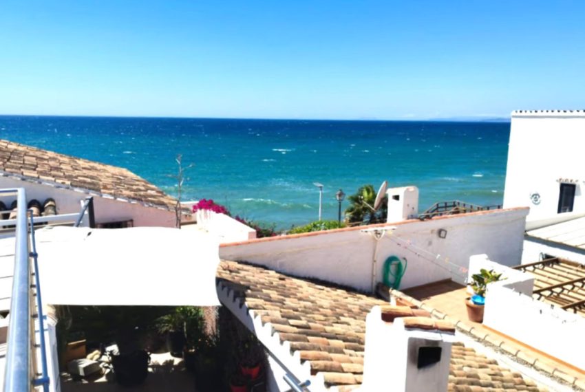 R4966927-Villa-For-Sale-Estepona-Semi-Detached-3-Beds-91-Built-19