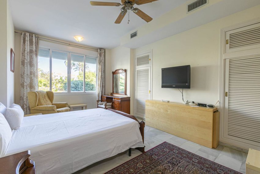R4967110-Apartment-For-Sale-Nueva-Andalucia-Middle-Floor-3-Beds-185-Built-12
