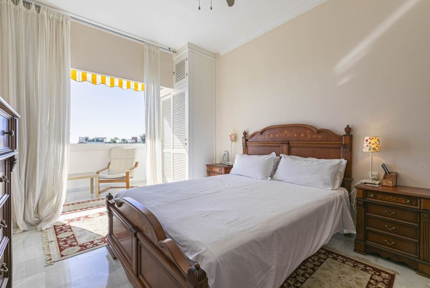 R4967110-Apartment-For-Sale-Nueva-Andalucia-Middle-Floor-3-Beds-185-Built-16