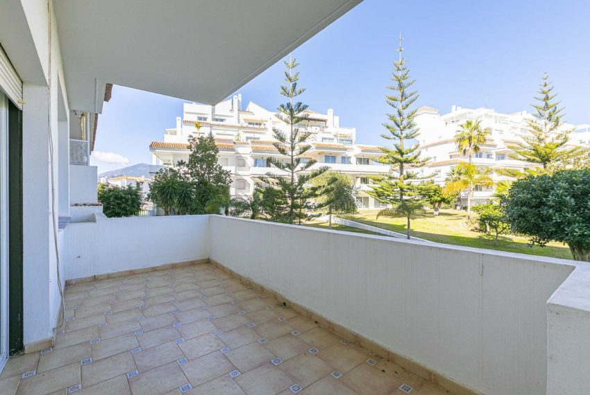 R4967110-Apartment-For-Sale-Nueva-Andalucia-Middle-Floor-3-Beds-185-Built-5