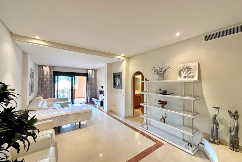 R4967344-Apartment-For-Sale-Puerto-Banus-Middle-Floor-2-Beds-153-Built-4