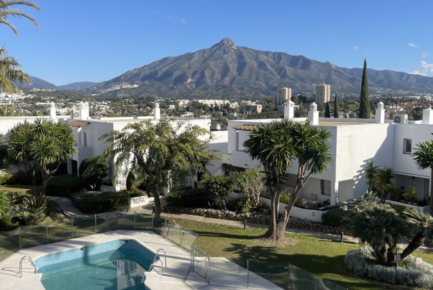 R4967503-Apartment-For-Sale-Nueva-Andalucia-Middle-Floor-2-Beds-101-Built-8