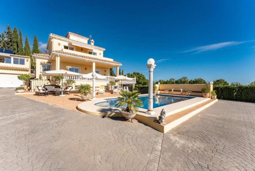 R4967965-Villa-For-Sale-Estepona-Detached-7-Beds-500-Built-19