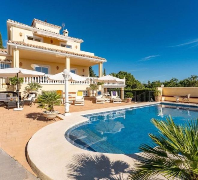 R4967965-Image 1-Detached - 7 Beds - 500 Built