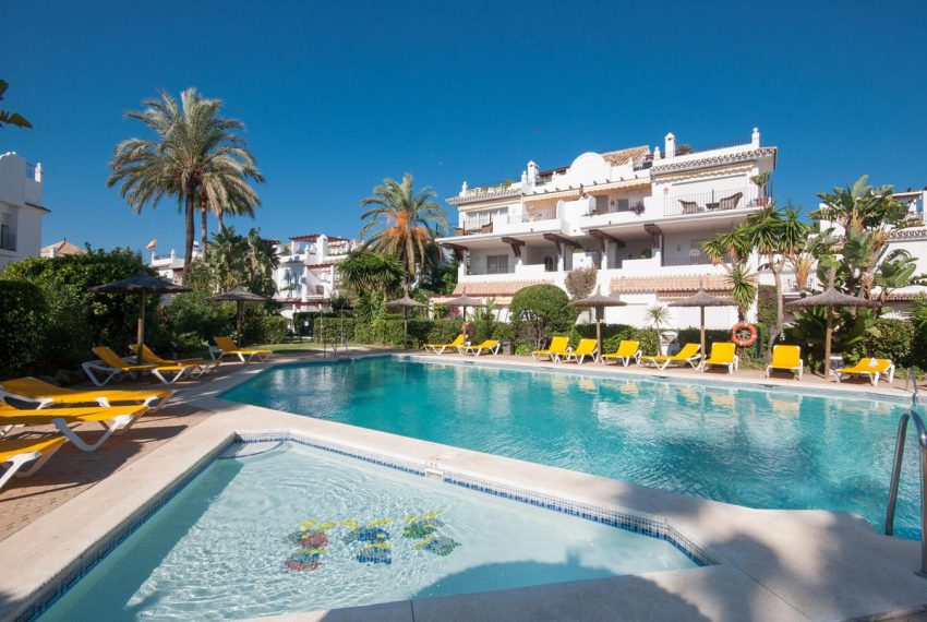 R4969414-Apartment-For-Sale-San-Pedro-de-Alcantara-Ground-Floor-3-Beds-166-Built