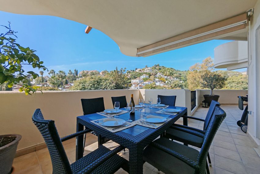 R4970038-Apartment-For-Sale-Nueva-Andalucia-Middle-Floor-2-Beds-99-Built-3