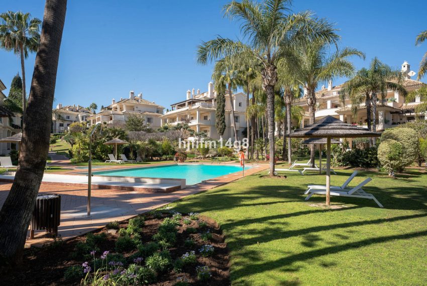R4970104-Apartment-For-Sale-Nueva-Andalucia-Ground-Floor-3-Beds-195-Built-16