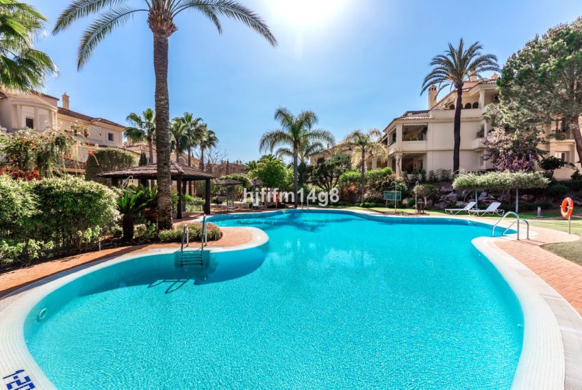 R4970104-Apartment-For-Sale-Nueva-Andalucia-Ground-Floor-3-Beds-195-Built-18