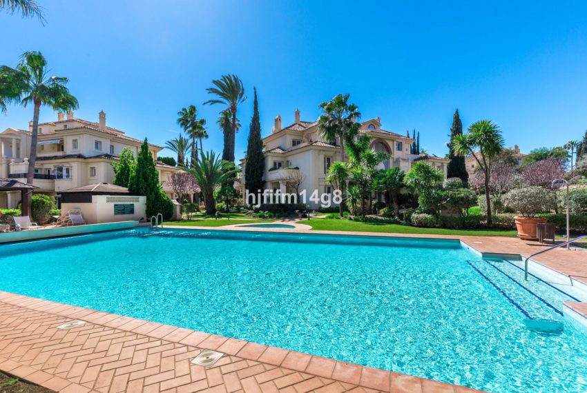 R4970104-Apartment-For-Sale-Nueva-Andalucia-Ground-Floor-3-Beds-195-Built-19