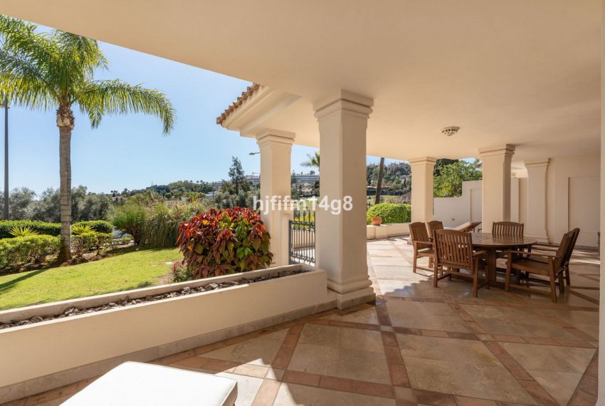 R4970104-Apartment-For-Sale-Nueva-Andalucia-Ground-Floor-3-Beds-195-Built-2