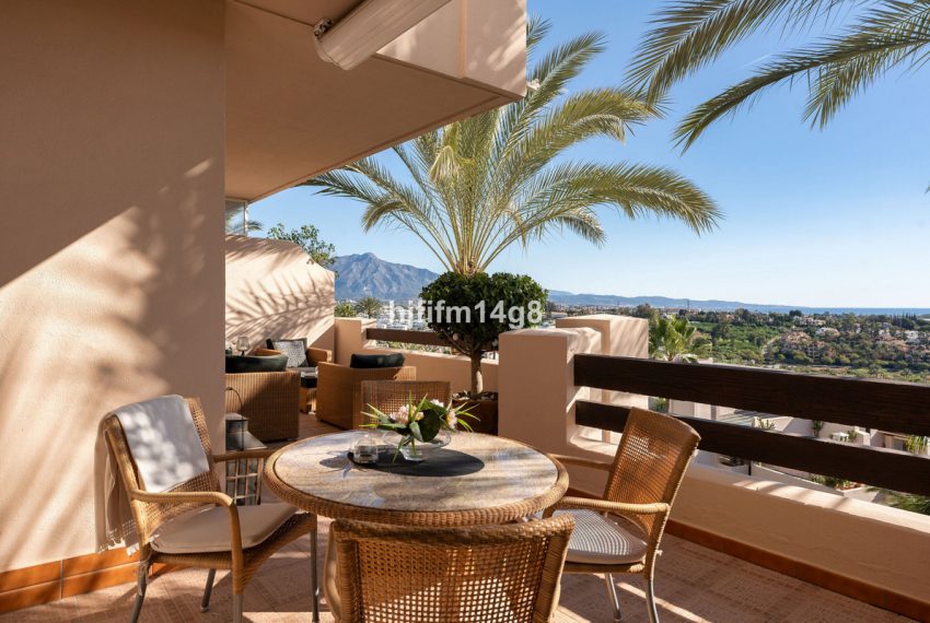 R4970107-Apartment-For-Sale-Estepona-Penthouse-3-Beds-123-Built-8