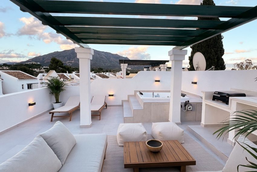 R4970533-Apartment-For-Sale-Nueva-Andalucia-Penthouse-3-Beds-137-Built-13
