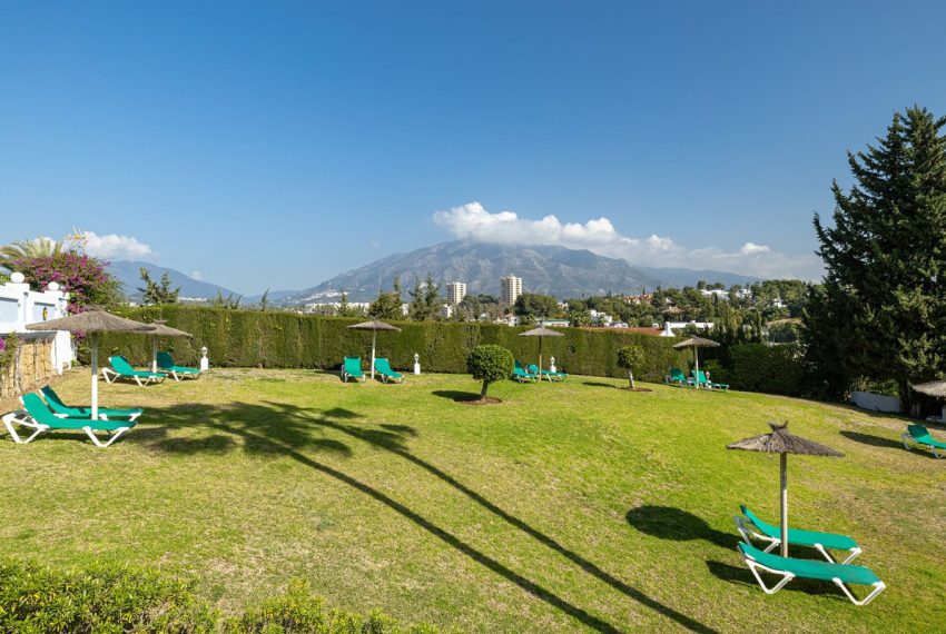 R4970875-Apartment-For-Sale-Nueva-Andalucia-Ground-Floor-2-Beds-128-Built-1