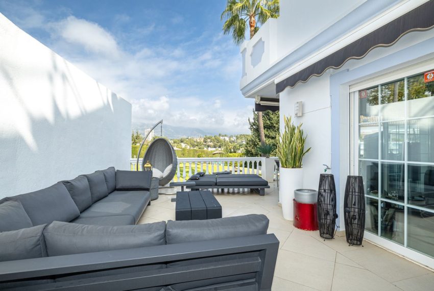 R4970875-Apartment-For-Sale-Nueva-Andalucia-Ground-Floor-2-Beds-128-Built-18