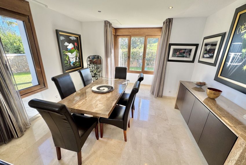R4972075-Villa-For-Sale-La-Cala-Golf-Detached-5-Beds-532-Built-11