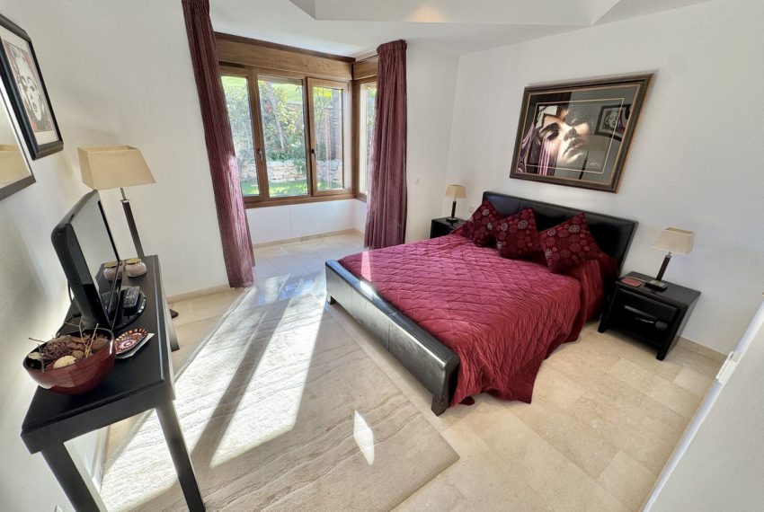 R4972075-Villa-For-Sale-La-Cala-Golf-Detached-5-Beds-532-Built-15