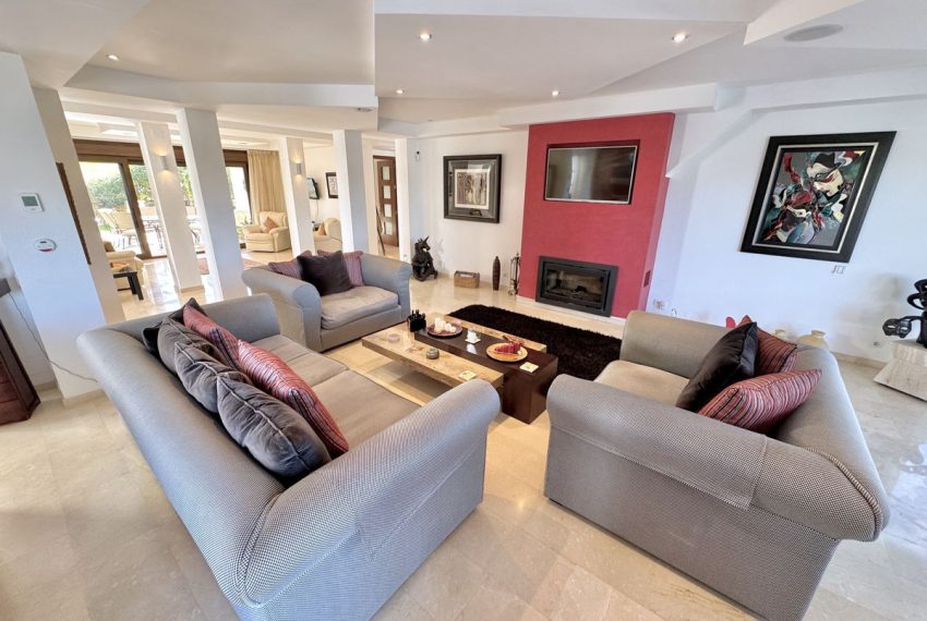 R4972075-Villa-For-Sale-La-Cala-Golf-Detached-5-Beds-532-Built-8