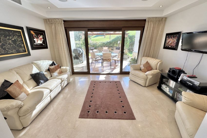 R4972075-Villa-For-Sale-La-Cala-Golf-Detached-5-Beds-532-Built-9