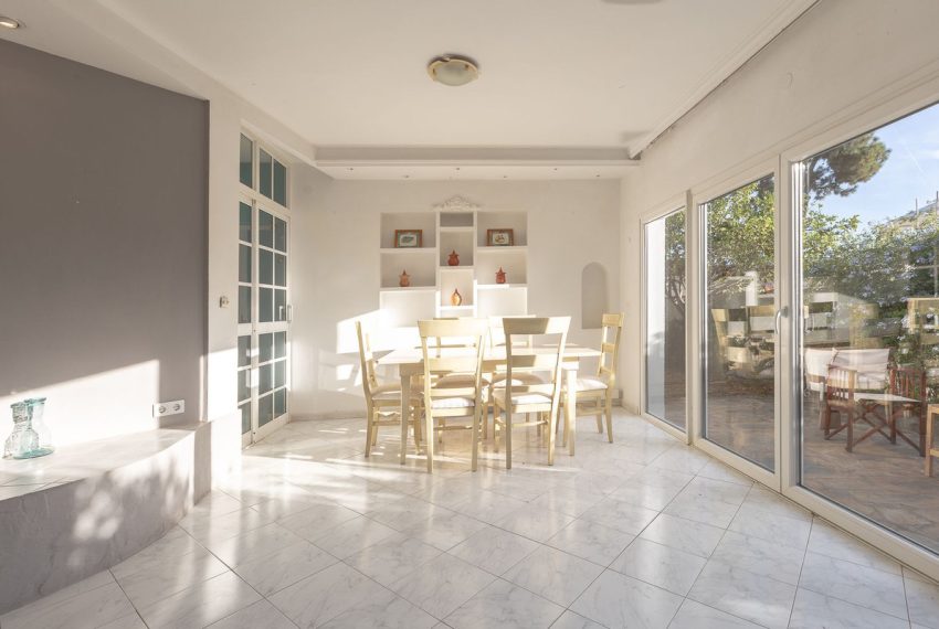 R4972255-Villa-For-Sale-El-Rosario-Detached-2-Beds-130-Built-2