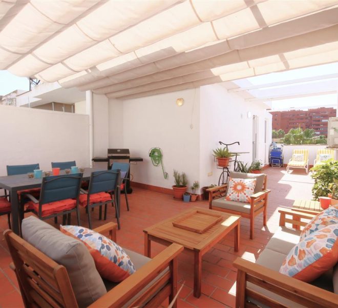 R4973422-Image 1-Penthouse - 3 Beds - 95 Built