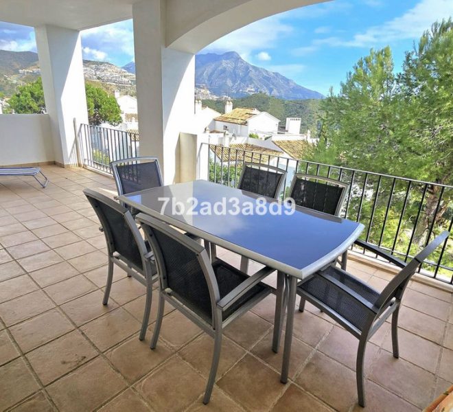 R4973680-Image 1-Middle Floor - 2 Beds - 147 Built