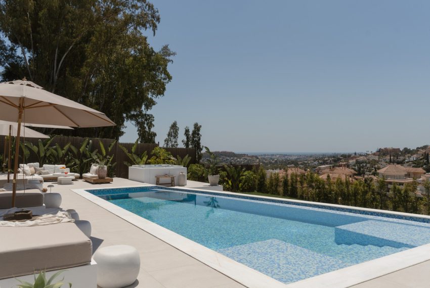 R4973896-Villa-For-Sale-Nueva-Andalucia-Detached-5-Beds-499-Built-19