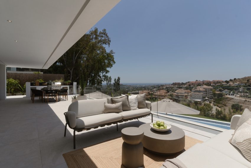 R4973896-Villa-For-Sale-Nueva-Andalucia-Detached-5-Beds-499-Built-9