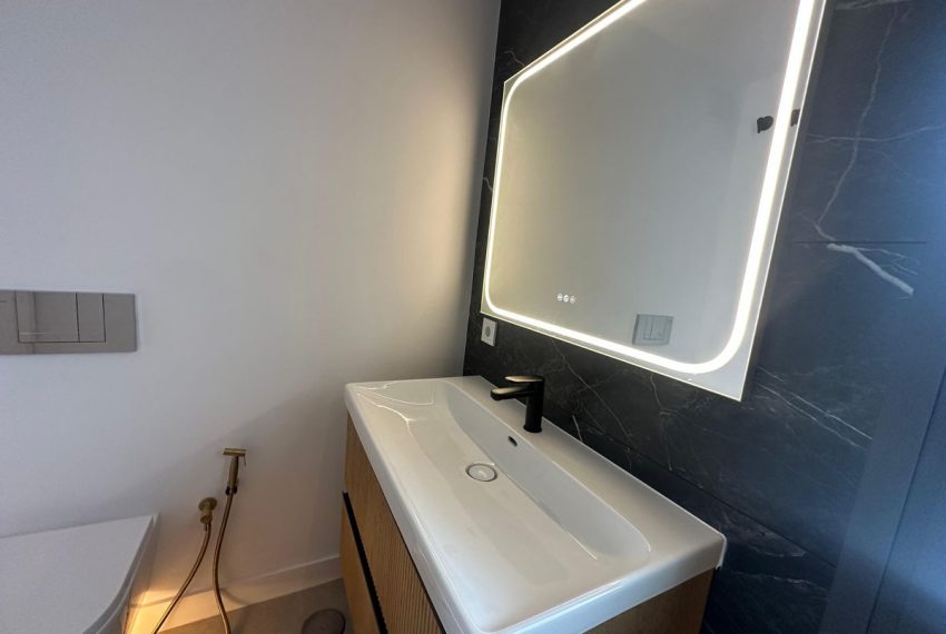 R4974928-Apartment-For-Sale-Nueva-Andalucia-Penthouse-2-Beds-100-Built-5