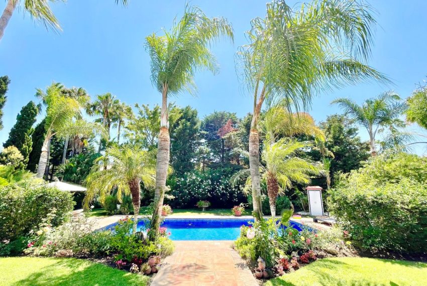 R4974949-Villa-For-Sale-Guadalmina-Baja-Detached-5-Beds-1457-Built-15
