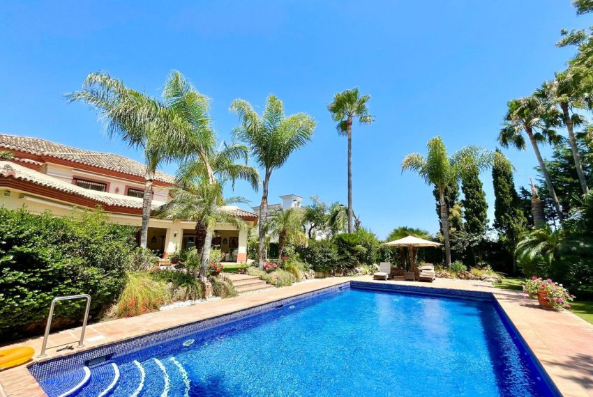 R4974949-Villa-For-Sale-Guadalmina-Baja-Detached-5-Beds-1457-Built-16