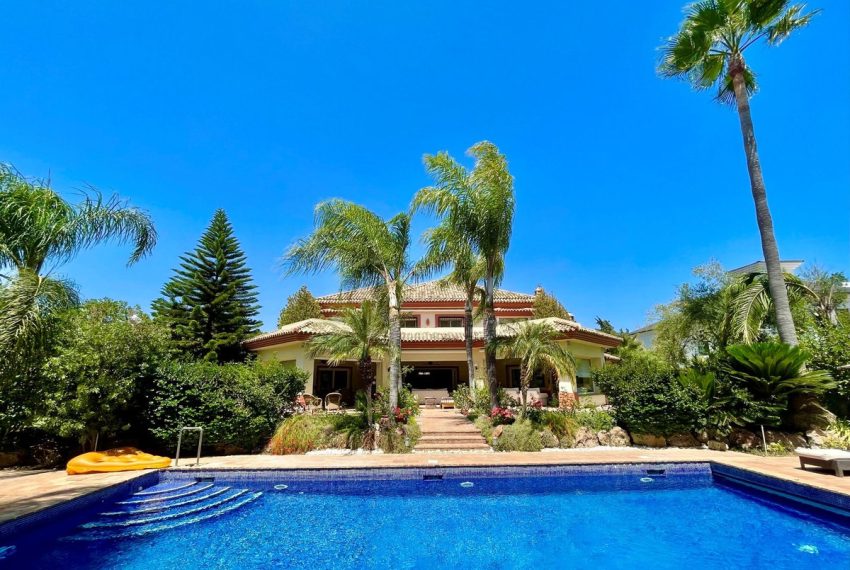 R4974949-Villa-For-Sale-Guadalmina-Baja-Detached-5-Beds-1457-Built