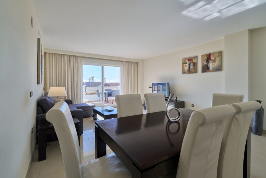 R4975906-Apartment-For-Sale-Estepona-Penthouse-2-Beds-110-Built-2