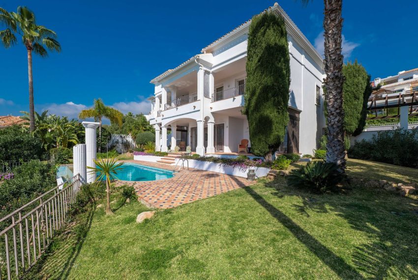 R4976530-Villa-For-Sale-Rio-Real-Detached-4-Beds-504-Built-5