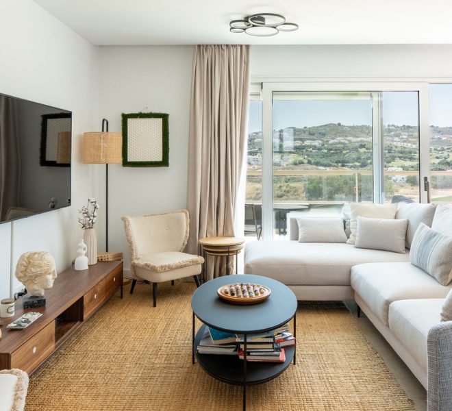 R4976620-Image 1-Penthouse - 3 Beds - 108 Built