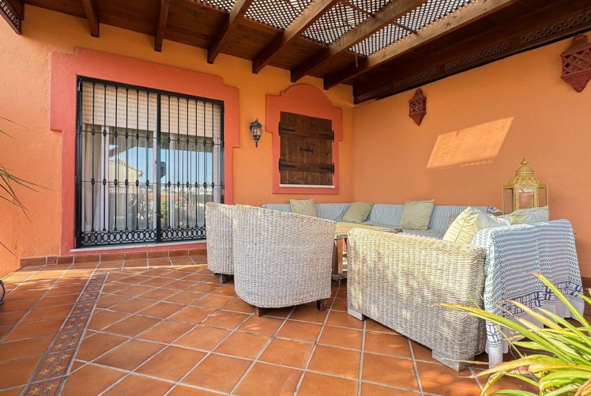R4976812-Villa-For-Sale-Marbella-Detached-4-Beds-230-Built-9