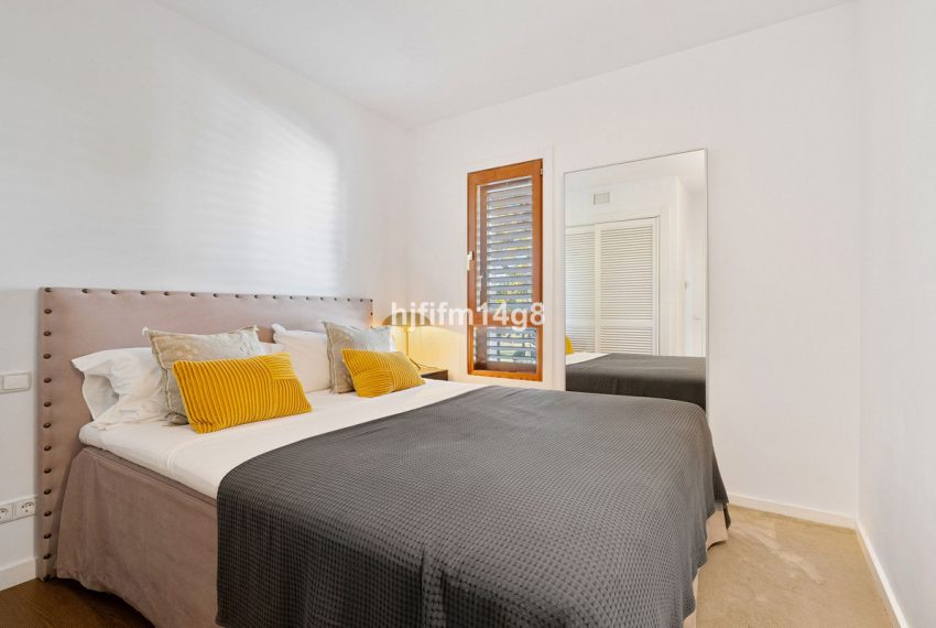 R4977193-Apartment-For-Sale-Nueva-Andalucia-Penthouse-5-Beds-166-Built-13
