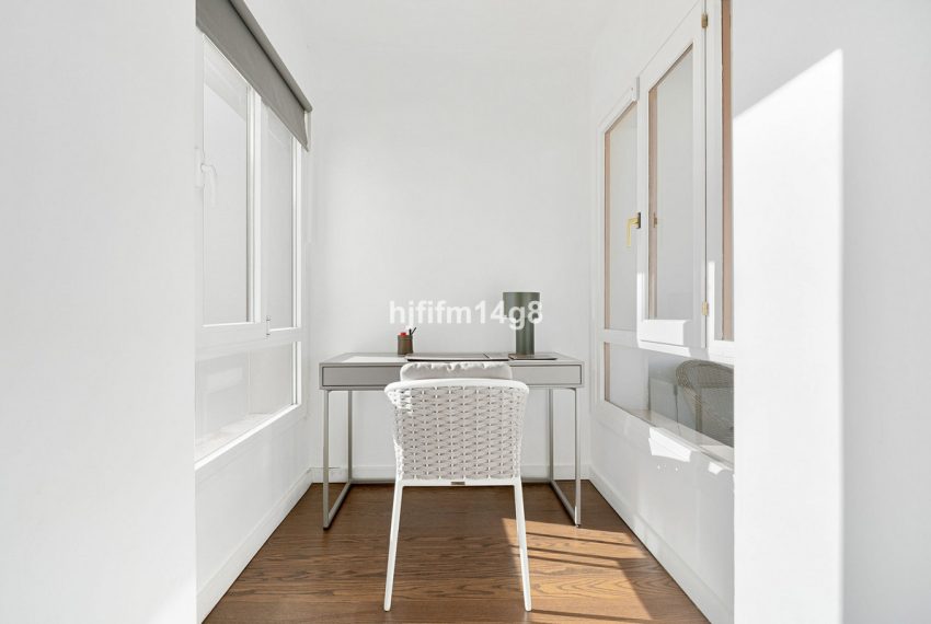 R4977193-Apartment-For-Sale-Nueva-Andalucia-Penthouse-5-Beds-166-Built-15