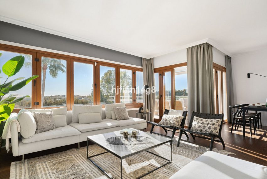 R4977193-Apartment-For-Sale-Nueva-Andalucia-Penthouse-5-Beds-166-Built-7