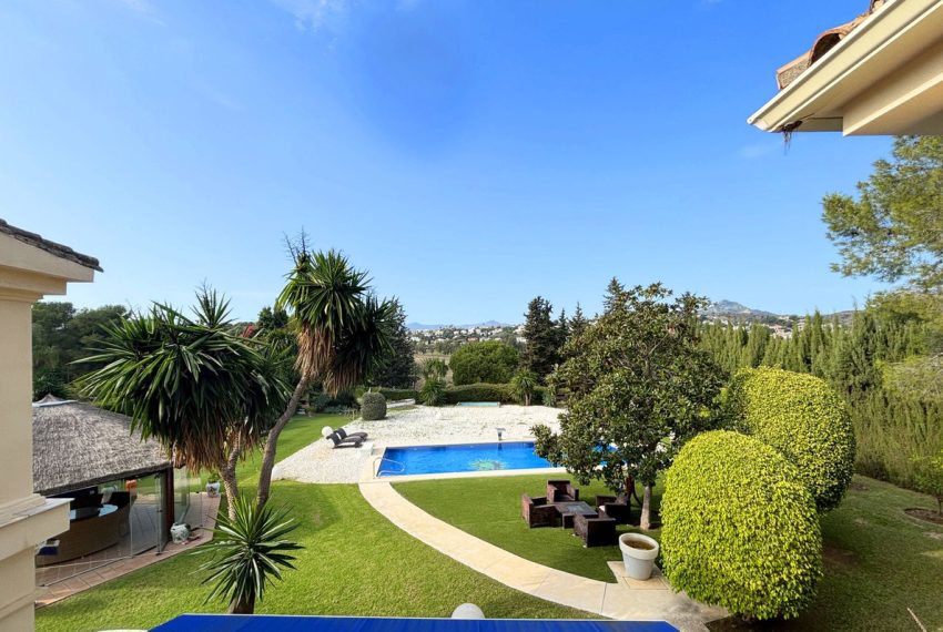 R4977412-Villa-For-Sale-El-Paraiso-Detached-5-Beds-490-Built-6