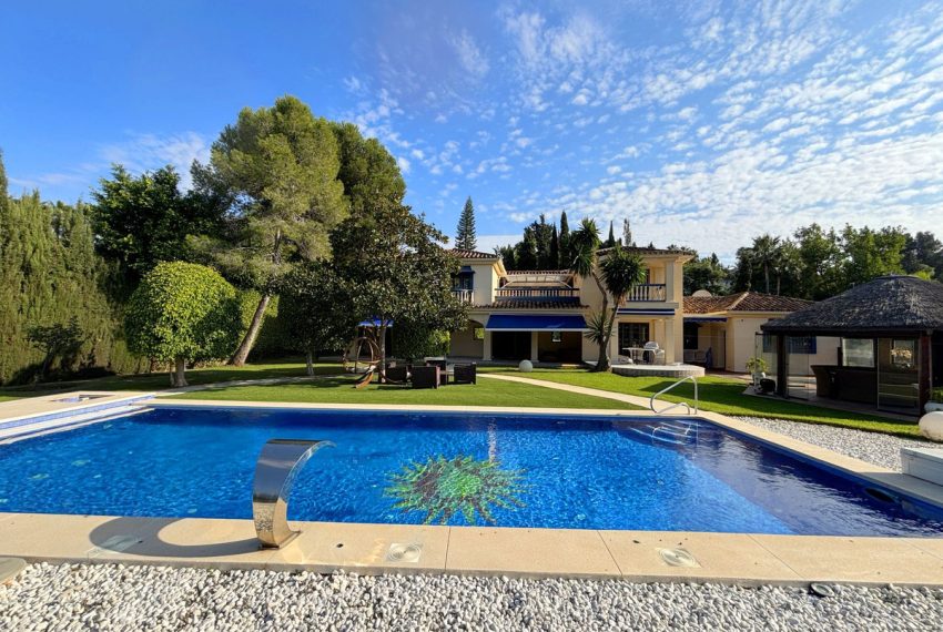 R4977412-Villa-For-Sale-El-Paraiso-Detached-5-Beds-490-Built-9