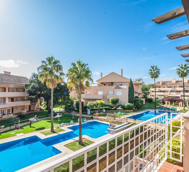 R4978690-Image 1-Penthouse - 2 Beds - 105 Built