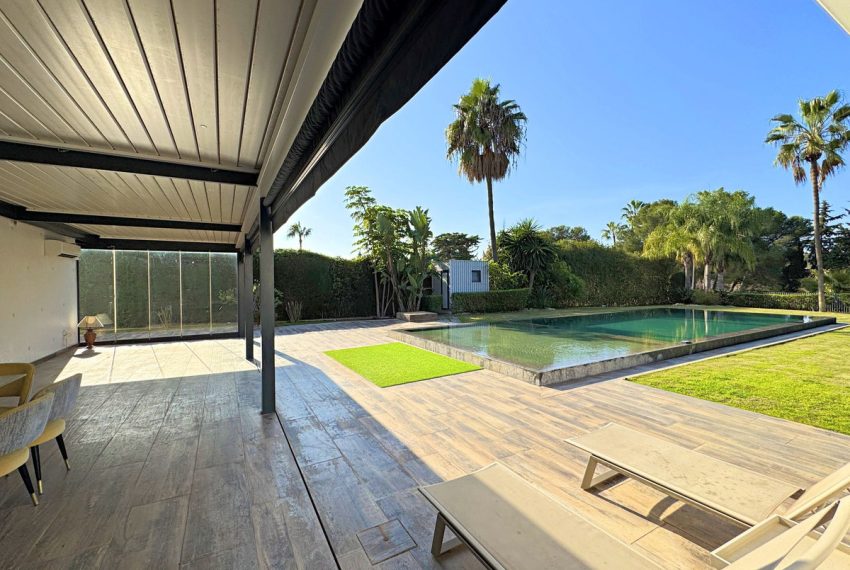 R4978753-Villa-For-Sale-El-Paraiso-Detached-5-Beds-410-Built-11